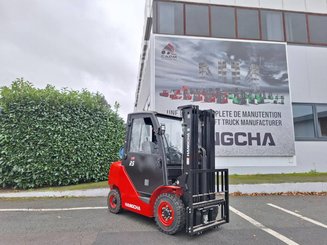 Four wheel front forklift Hangcha XF25G - 2