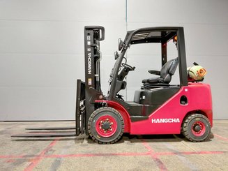 Four wheel front forklift Hangcha XF25G