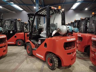 Four wheel front forklift Hangcha XF25G - 1