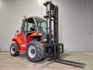 All-terrain forklift Manitou M26-4 T3B
