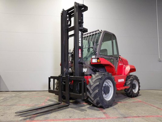 All-terrain forklift Manitou M26-4 T3B - 1