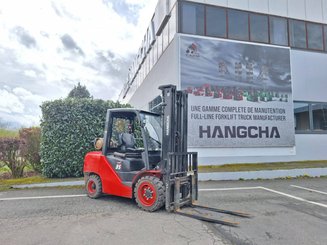 Four wheel front forklift Hangcha XF35G
