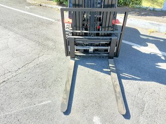 Four wheel front forklift Hangcha XF25D