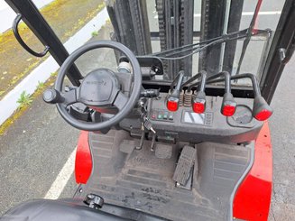 Four wheel front forklift Hangcha XF35G - 10