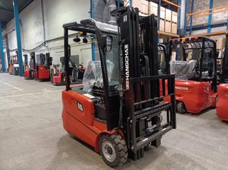 Three wheel front forklift Hangcha A3W15 - 1