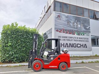 Four wheel front forklift Hangcha XF35G - 2