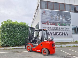 Four wheel front forklift Hangcha XF35G - 3