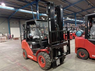 Four wheel front forklift Hangcha XF35G - 1