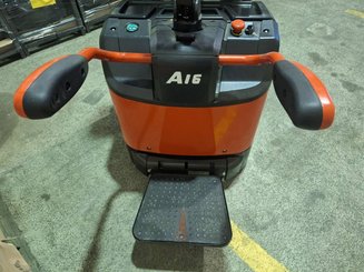Stacker truck with folding platform Hangcha CDD16-AZ3S