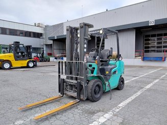 Four wheel front forklift Mitsubishi FG25NT