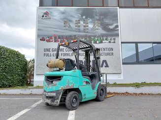 Four wheel front forklift Mitsubishi FG25NT - 4