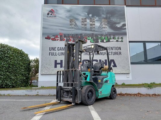 Four wheel front forklift Mitsubishi FG25NT - 1
