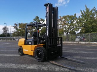 Four wheel front forklift Hangcha R50D - 1