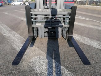 Four-way forklift AMLIFT AGILIFT 3000E