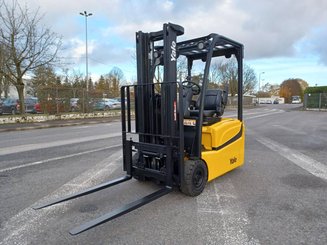 Three wheel front forklift Yale ERP16VTMWB - 1