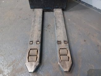 Pedestrian pallet truck Yale MP20 AC