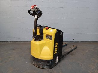 Pedestrian pallet truck Yale MP20 AC - 1