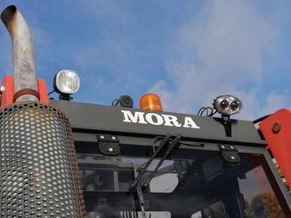 Four wheel front forklift Mora M180C