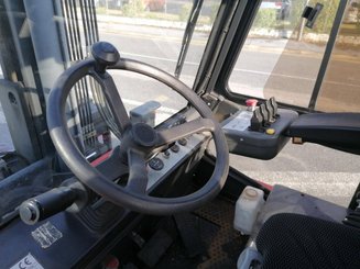 Four wheel front forklift Mora M180C