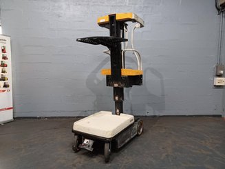 Vertical lift platform Crown WAVE60-118