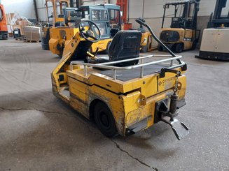 Tow tractor Charlatte TE206