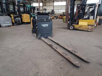 Low-level order picker Caterpillar NO20NE