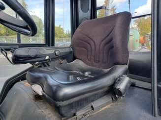 Four wheel front forklift Caterpillar GP45K2
