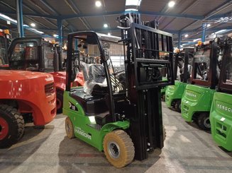 Four wheel front forklift Hangcha XC18i