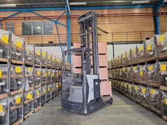 Reach truck UniCarriers UHD-200-DTFVXF-955