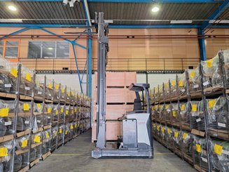 Reach truck UniCarriers UHD-200-DTFVXF-955