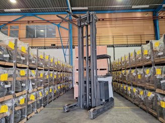 Reach truck UniCarriers UHD-200-DTFVXF-955