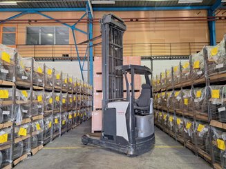 Reach truck UniCarriers UHD-200-DTFVXF-955
