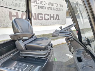 Three wheel front forklift Hangcha XC3-18i (CPDS18-XCC2G-SI)