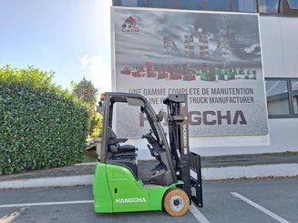 Three wheel front forklift Hangcha XC3-18i (CPDS18-XCC2G-SI)