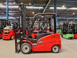 Four wheel front forklift Hangcha A4W35