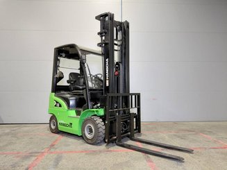Four wheel front forklift Hangcha XC18i