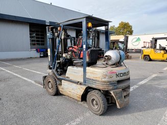 Four wheel front forklift Komatsu FG25 T 11 E