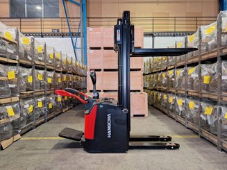 Stacker truck with folding platform Hangcha CDD20 AZ3S - 7