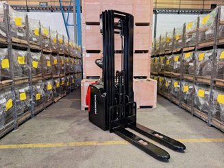 Stacker truck with folding platform Hangcha CDD20 AZ3S - 1