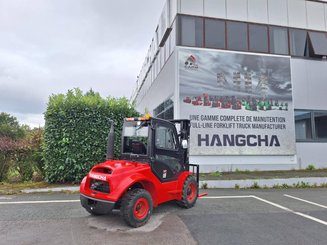 All-terrain forklift Hangcha TT18-2