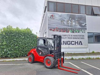 All-terrain forklift Hangcha TT18-2