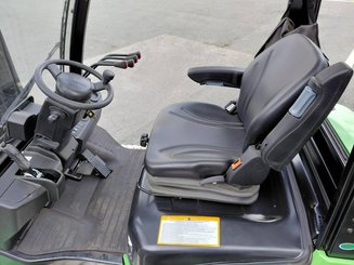 Four wheel front forklift Hangcha XC30i - 6