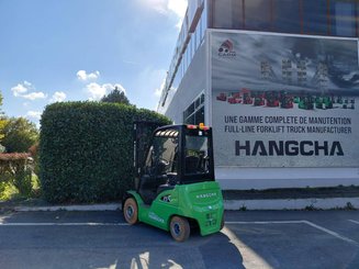 Four wheel front forklift Hangcha XC25i