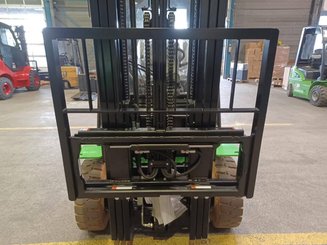 Four wheel front forklift Hangcha XC25i