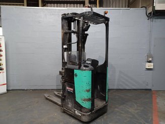 Stand-on pallet stacker Caterpillar NSR20N - 4