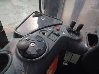 Stand-on pallet stacker Caterpillar NSR20N