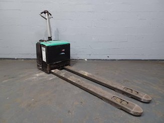 Pedestrian pallet truck Caterpillar NPP20M - 6