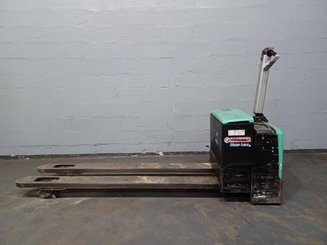 Pedestrian pallet truck Caterpillar NPP20M - 1