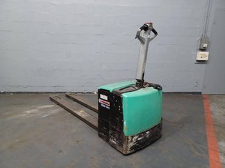 Pedestrian pallet truck Caterpillar NPP20M - 2