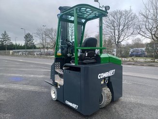 Four-way forklift Combilift CBE3000